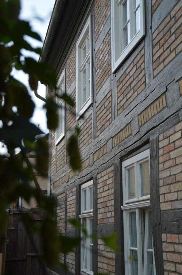 Ferienwohnung Wohnen im Fachwerkhaus Neuruppin Exterior foto